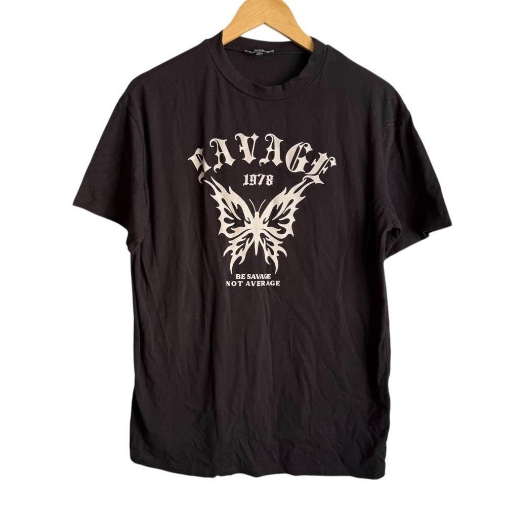 4/$25 Fashion Nova Savage Tee Shirt Medium Black White Graphic Butterfly Print